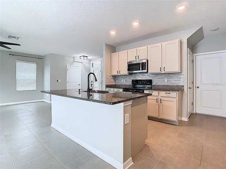 32670 Ansley Bloom Ln — Photo 9