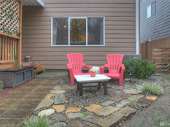 3rd image of 4736 Lambskin St SW