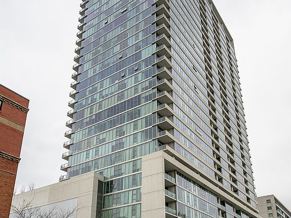 4th image of 1720 S Michigan Ave APT 906