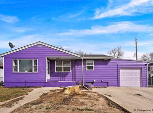 147 Ahrens Ave, Cheyenne, WY 82007