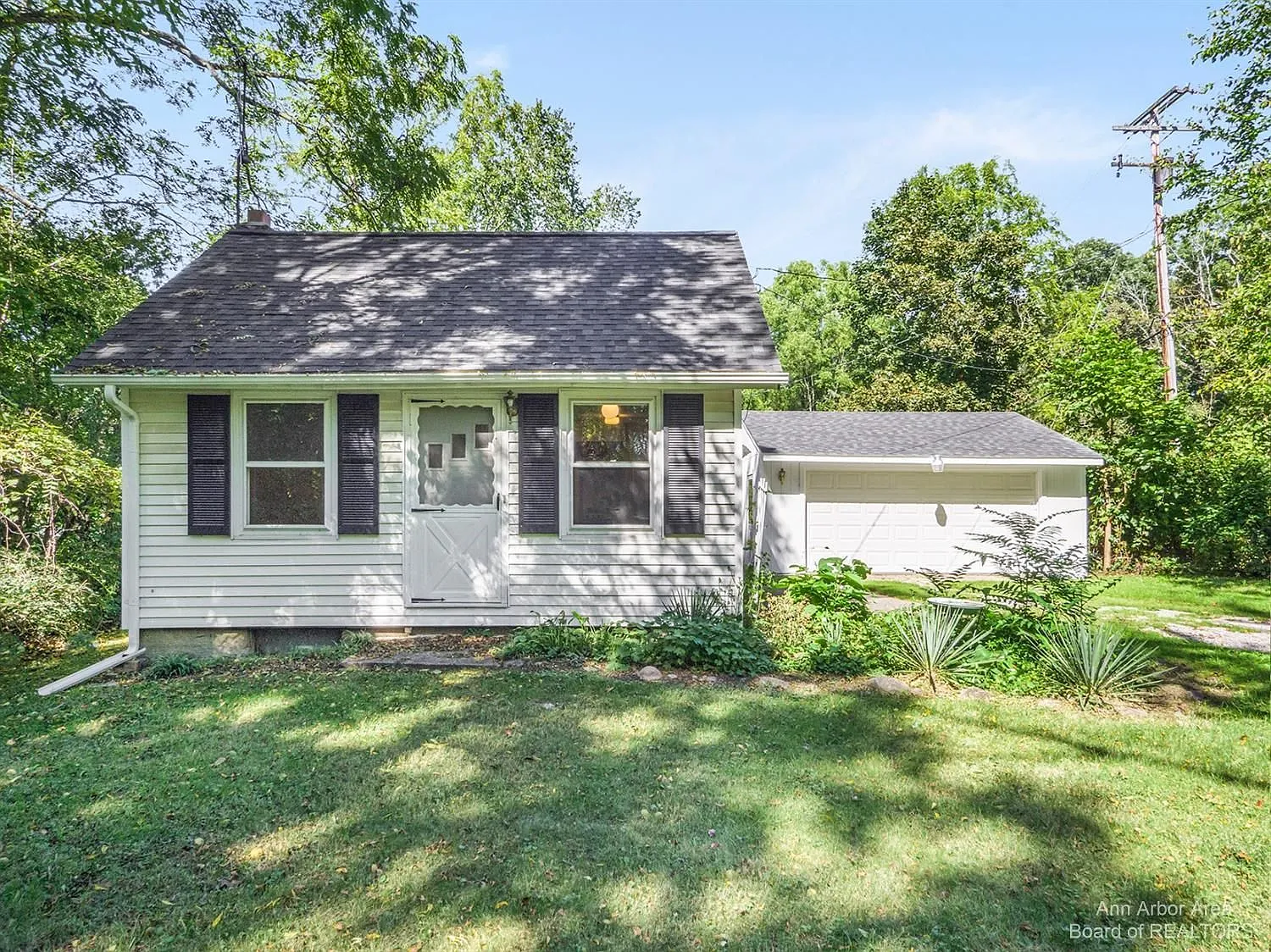 4200 Dexter Ann Arbor Rd photo 1