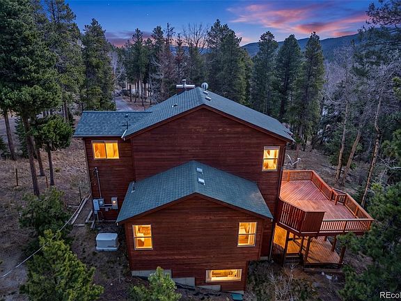 5th image of 330 Lodgepole Drive