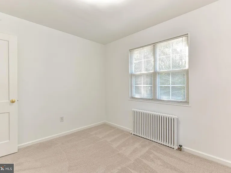 1423 N Nash St #208 — Photo 14