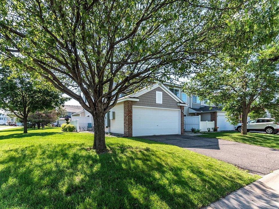 1st image of 15804 Flute Way #250