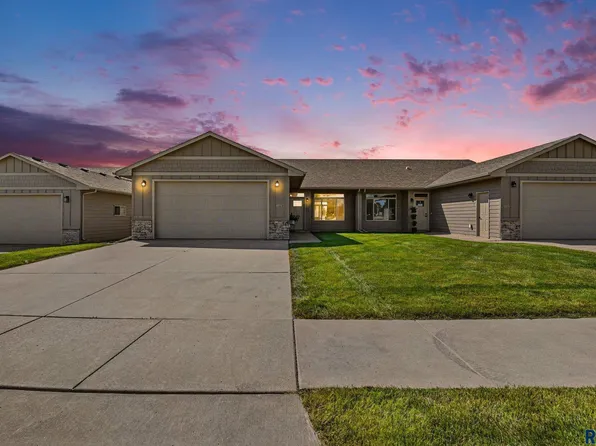 3515 E Bison Trl, Sioux Falls, SD 57108