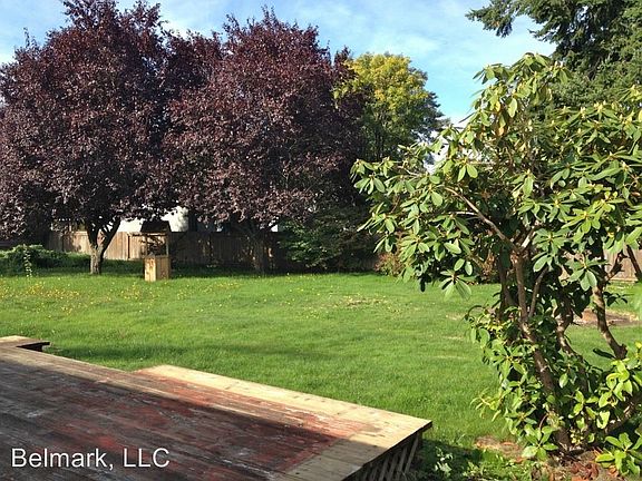 2nd image of 5415 92nd St NE