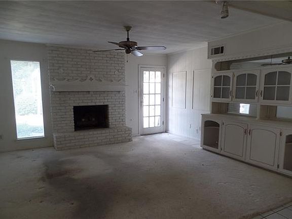 4th image of 11323 Cotillion Dr