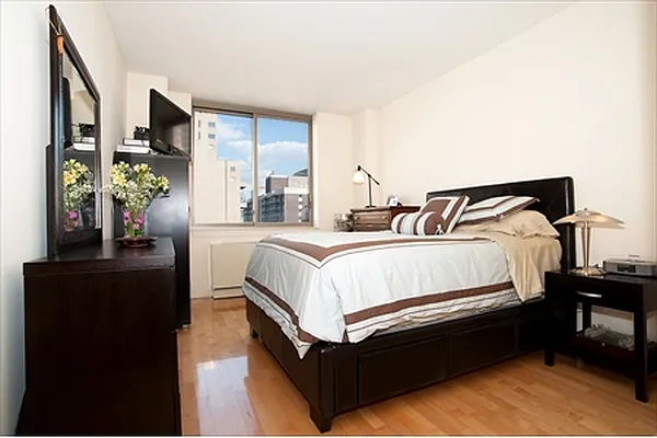 Sold by Kleier Residential | media 3