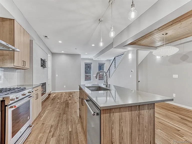 2625 W 25th Ave #4 — Photo 9