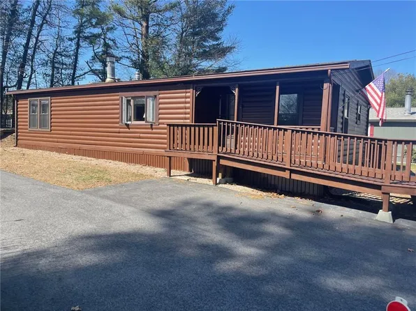 29 Milton Ln, Coventry, RI 02816