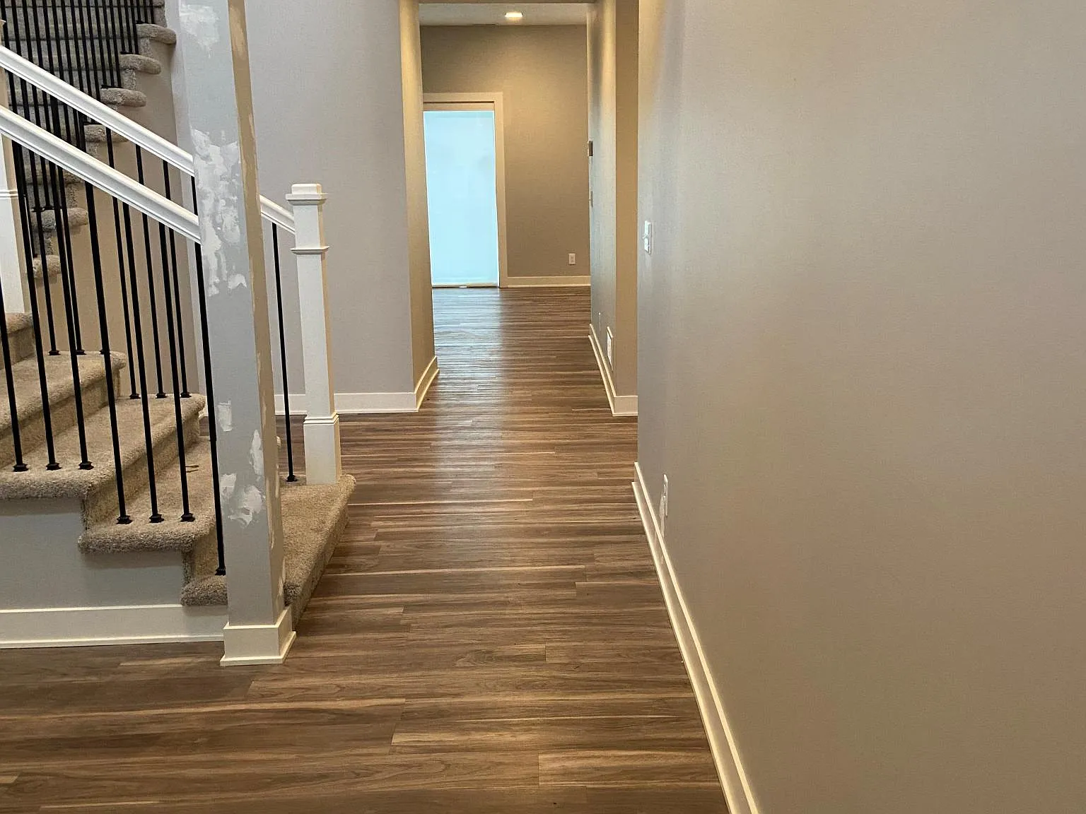 3 bed, 2.5 bath, 2000 sqft, $2,395 — Photo 3