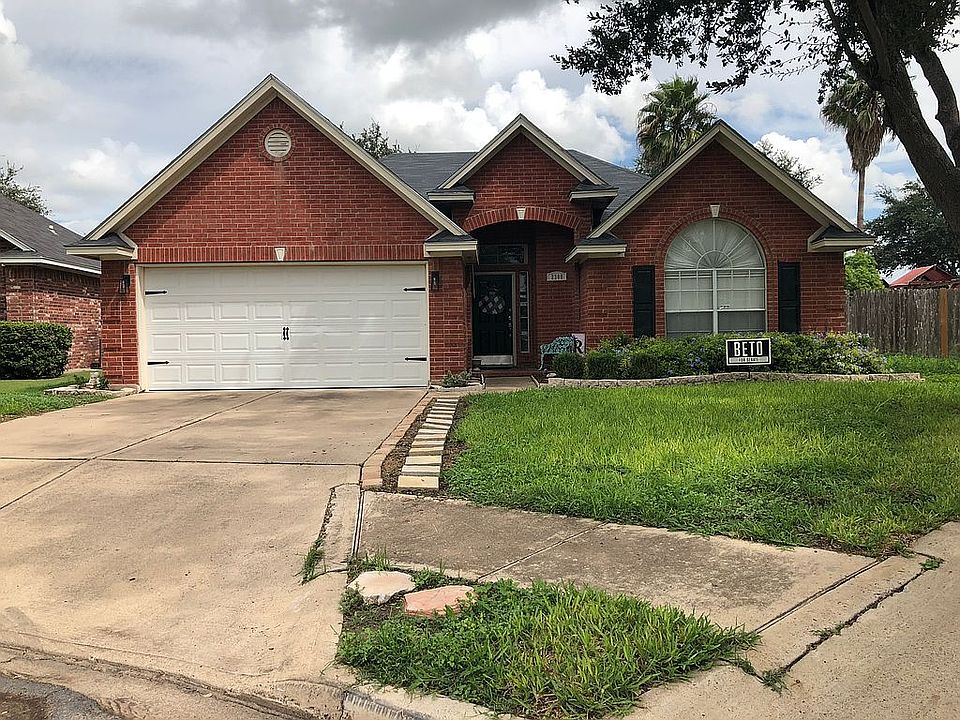 1st image of 2300 Oriole Ave
