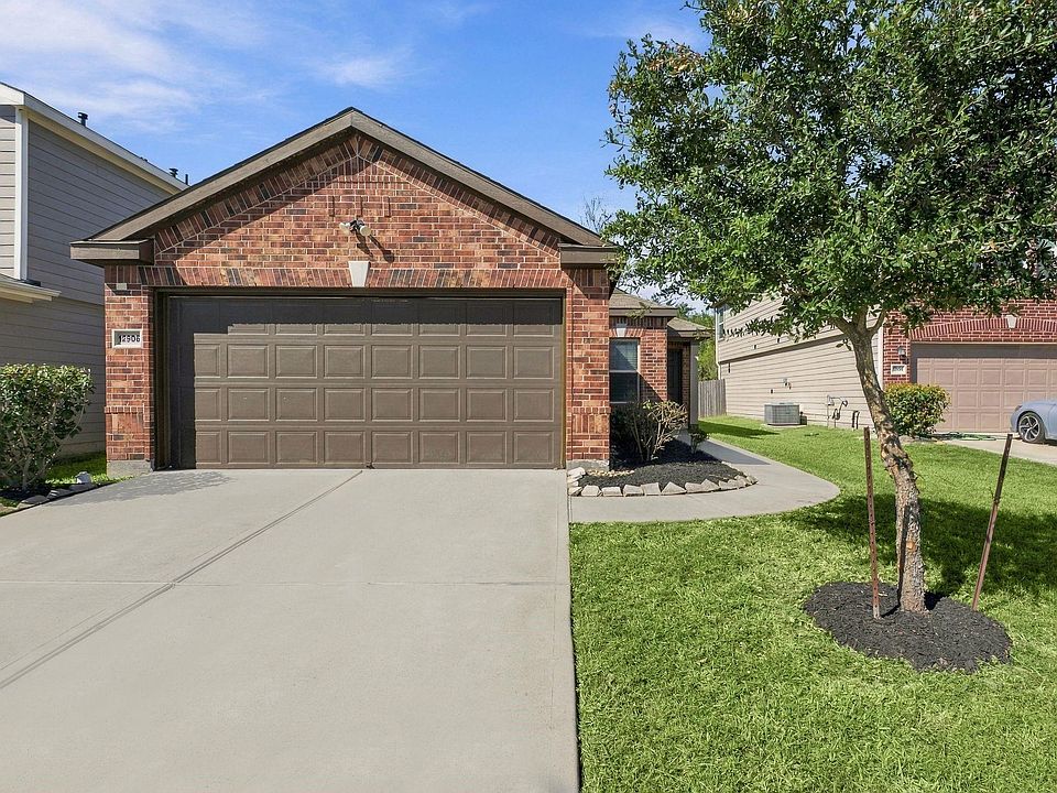 1st image of 12906 Zivah Ln