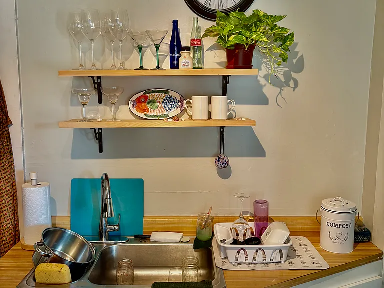 10 Nichols St #1 — Photo 4