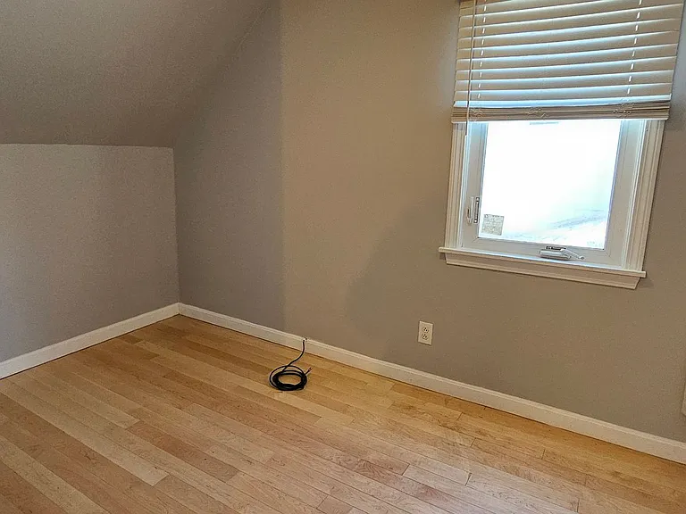 158 Main Street — Photo 8