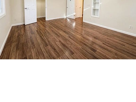 5th image of 2628 W Bloch Rd