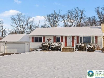 3702 Kings Rd, Pennsburg, PA, 18073