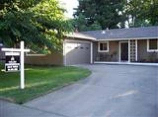 2632 Chestnut Hill Dr, Sacramento, CA 95826