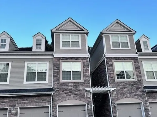 204 Welsh Pl, Morris Plains, NJ 07950