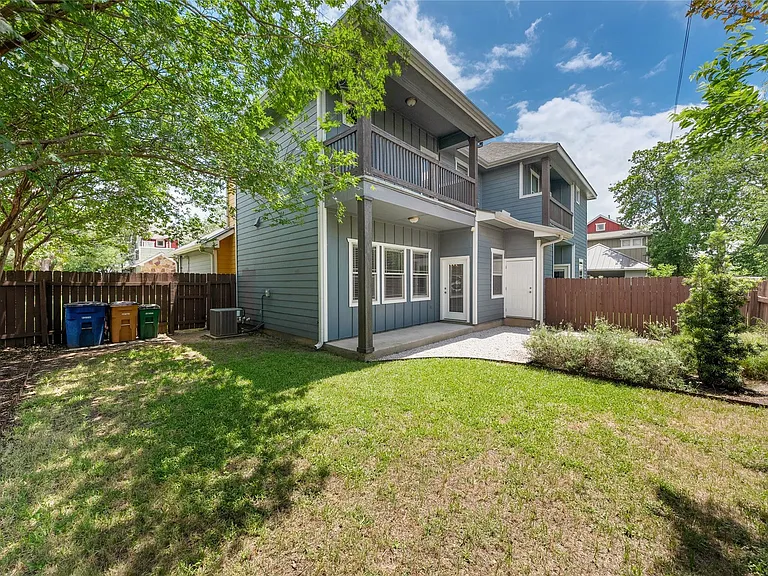 1007 Taulbee Ln #E — Photo 16