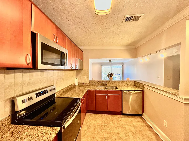 6334 Newtown Cir #34B3 — Photo 16