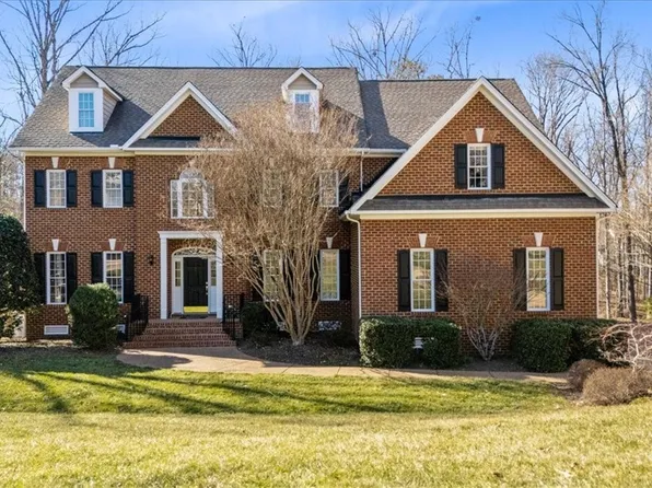 13424 Welby Ct, Midlothian, VA 23113