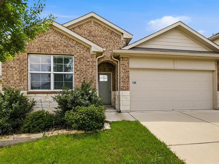 106 Lullaby Dr — Photo 1