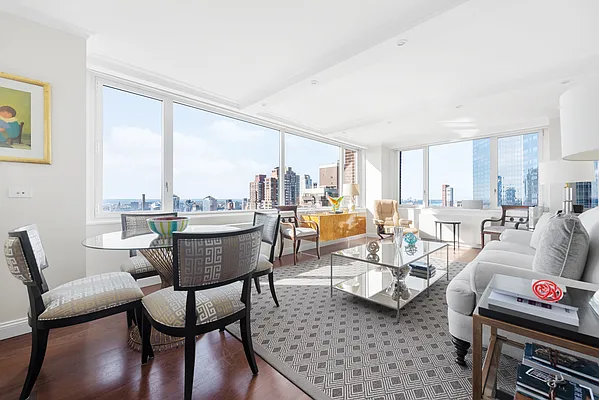 Rented by Compass | media 41