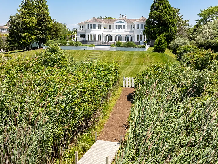 9 Wheaton Way — Photo 8