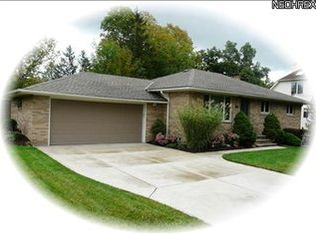 191 Bettie Ln, Brunswick, OH 44212