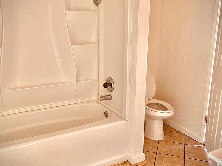 15815 Potomac Rd #5 — Photo 8