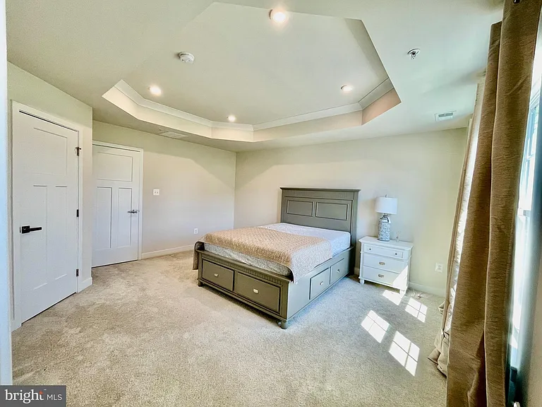 1518 Wilmer Park Ln — Photo 32