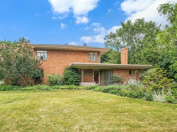 1915 E Jefferson Blvd, South Bend, IN 46617
