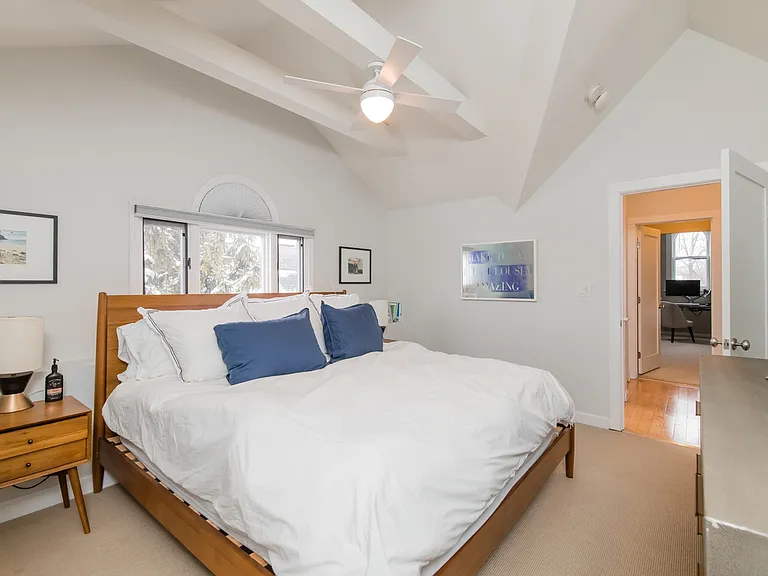2200 N Leavitt St #3 — Photo 18