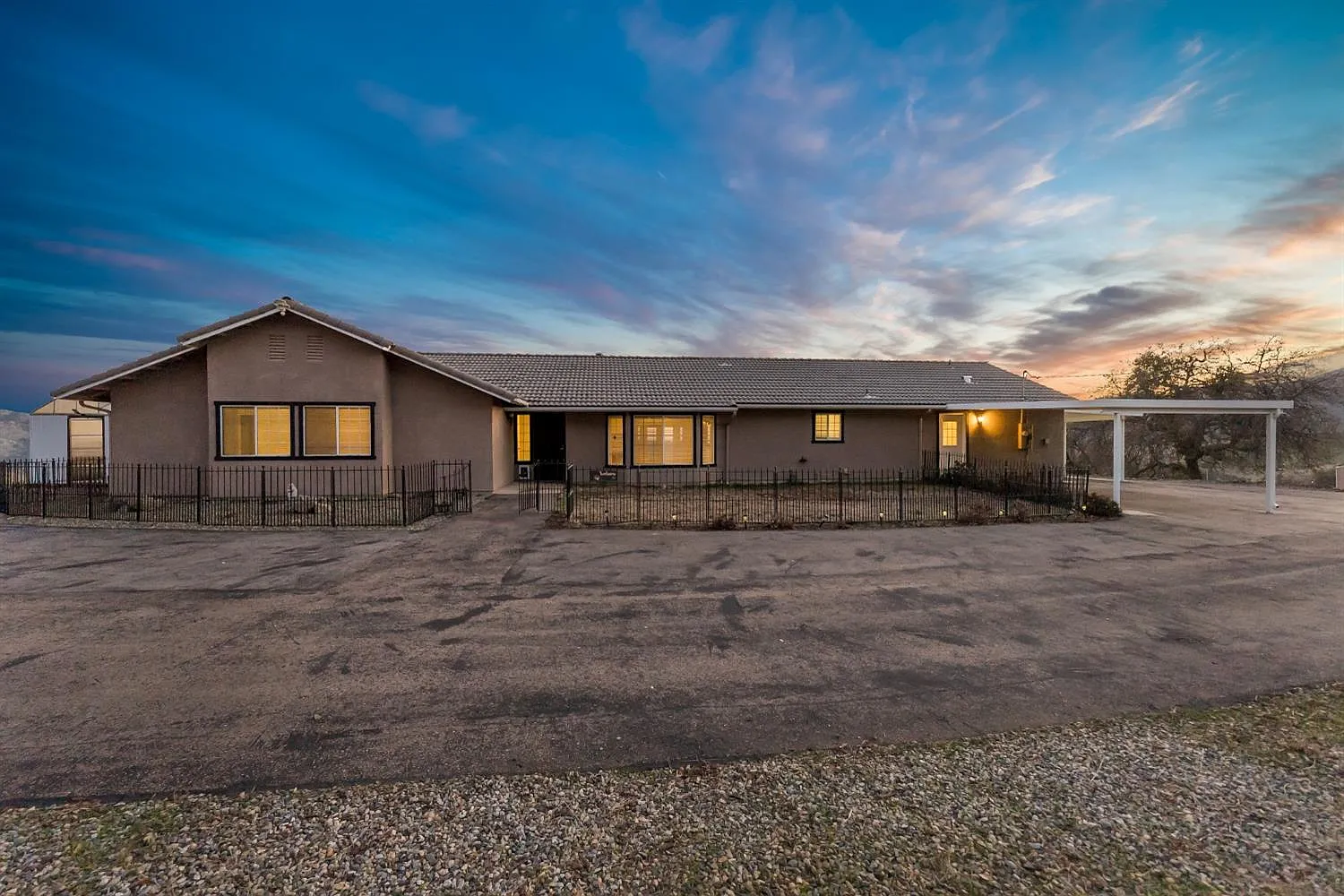 1614 Rector Ln photo 1