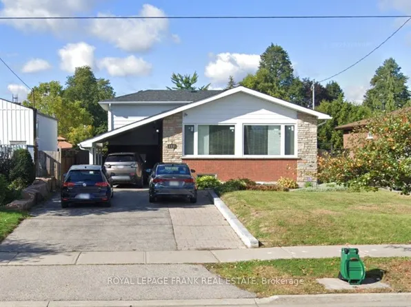 218 Harmony Rd N, Oshawa, ON L1G 6L5