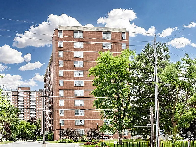 3 bed, $2,850 — Photo 2