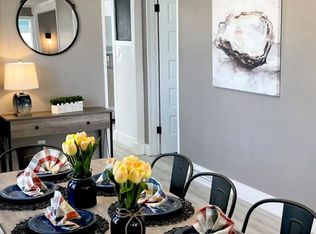 240 W Pacific Ave, Villas, NJ 08251