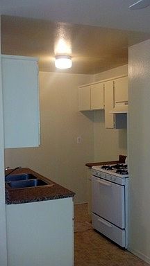 5th image of 1638 W 207th St APT 2