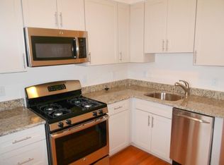 26 Edgerly Rd #15, Boston, MA 02115