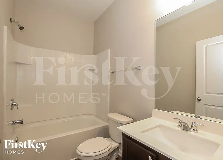 1193 Hudson Ct — Photo 13