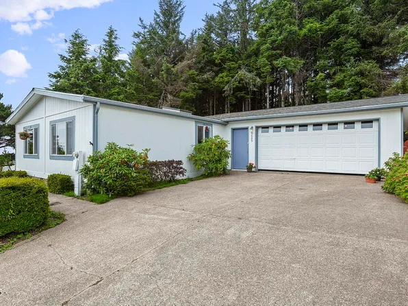 5689 NE Windmill Dr, Newport, OR 97365