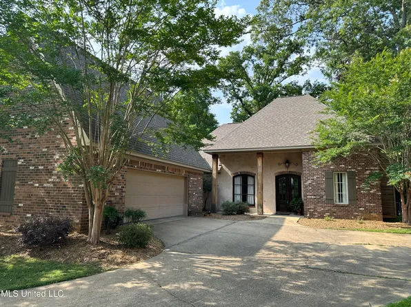 129 Elizabeth Dr, Brandon, MS 39042