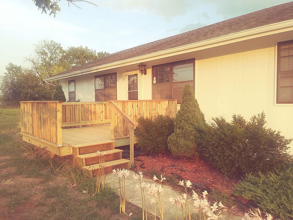 Front Entrance - New Deck