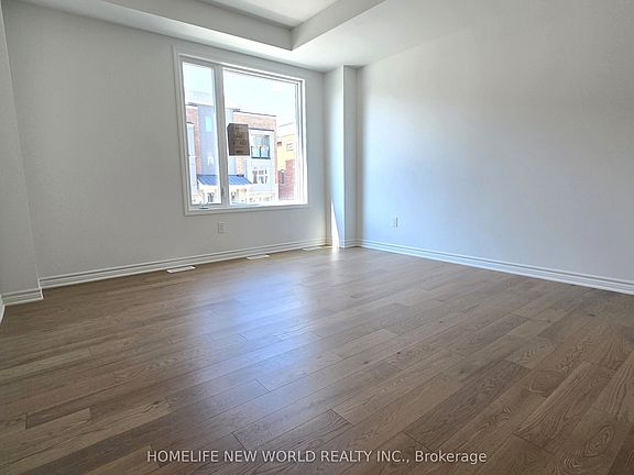 3rd image of 115 Avani Ave