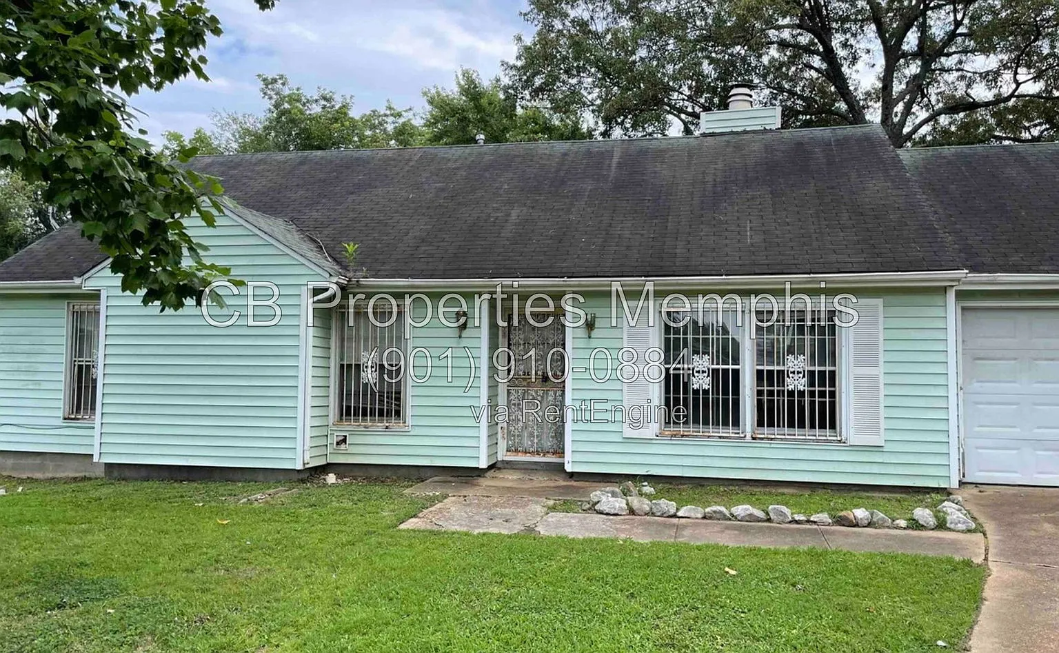 3 bed, 2.0 bath, 1214 sqft, $1,275 — Photo 1