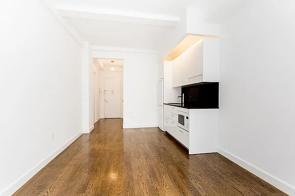 Rented by Bridgeline Property Management, LLC | media 16