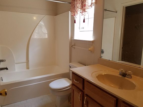 2nd image of 9285 Grove Manor Dr