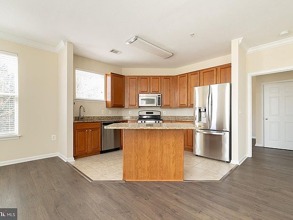 5th image of 9490 Virginia Center Blvd Unit 330