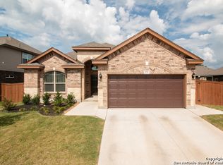 8715 Pinto Cyn, San Antonio, TX 78254